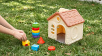 Should Letting Children Play Alone Outside Be A Crime?