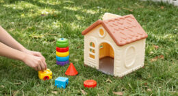 Should Letting Children Play Alone Outside Be A Crime?